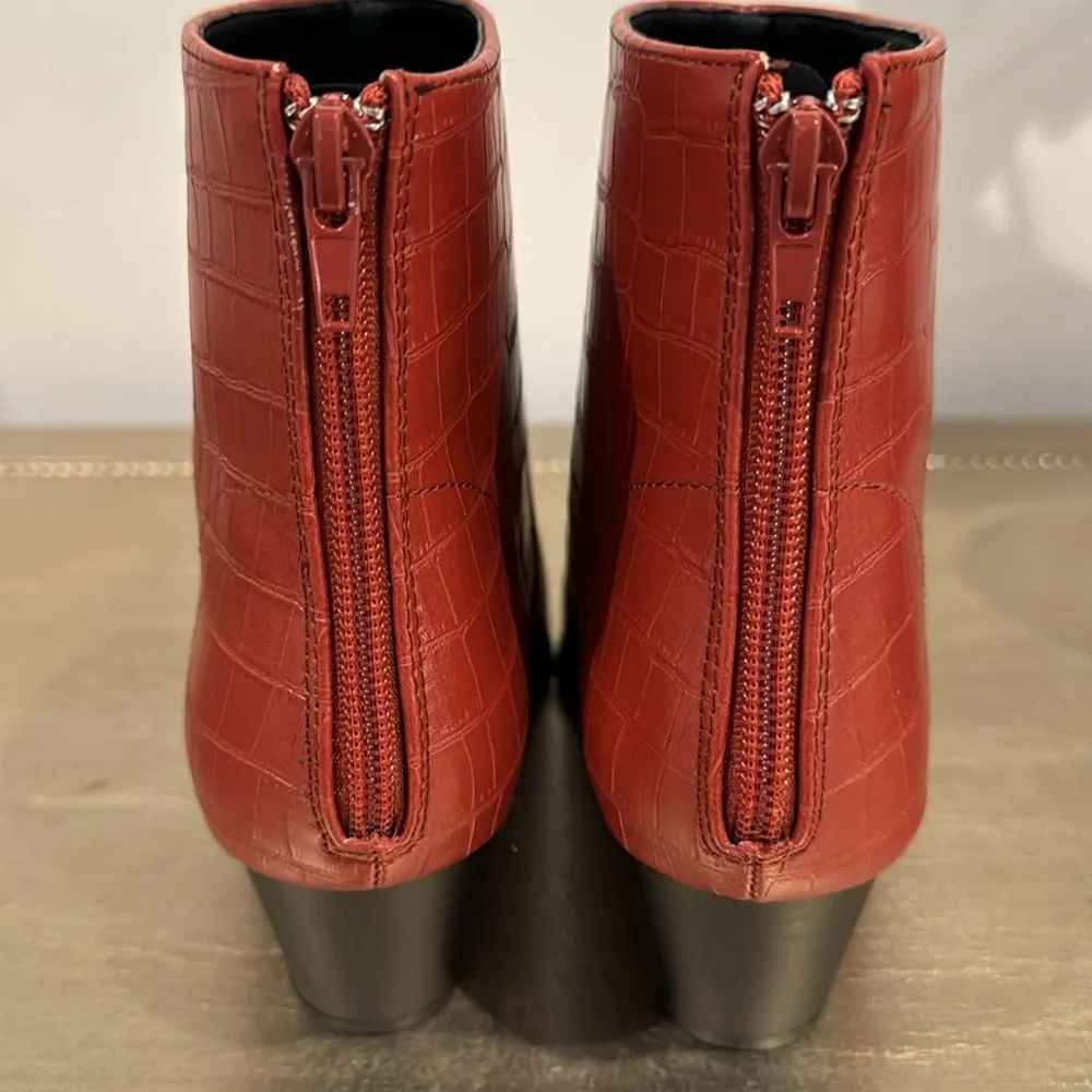 Western ankle boots‎